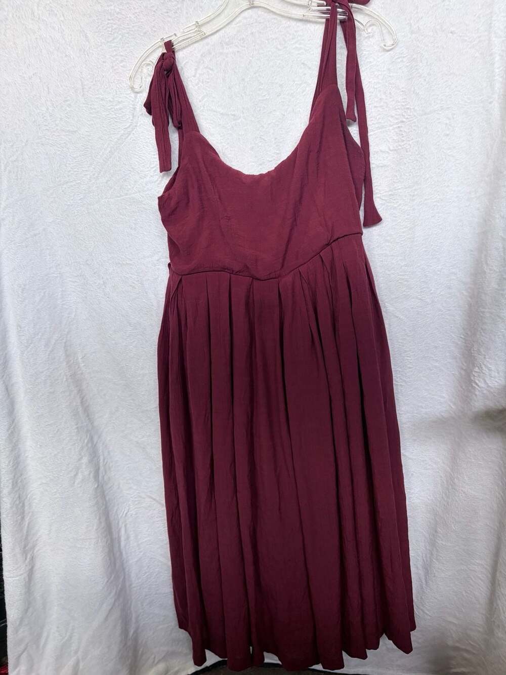 En Creme Heidi Jumpsuit Burgundy Tie Straps Pleated